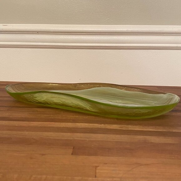 Vintage Serving Platter Green and White Glass Plate - Picture 7 of 8